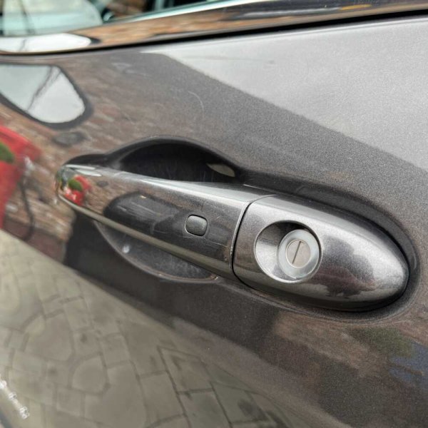 Jeep Cherokee 2019 г 72413 км - Image 9