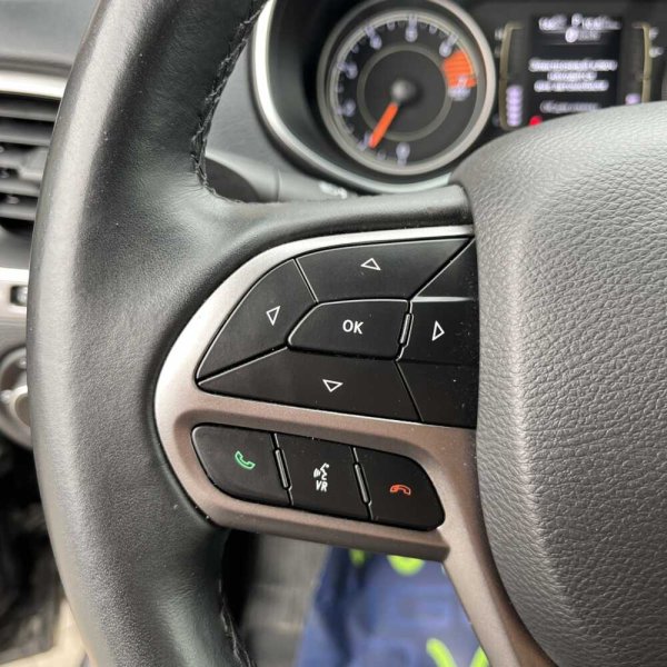 Jeep Cherokee 2019 г 72413 км - Image 16