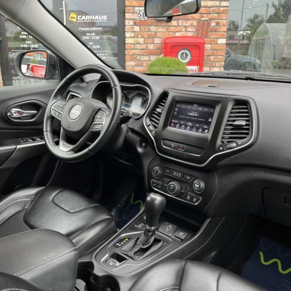 Jeep Cherokee 2019 г 72413 км - Image 25