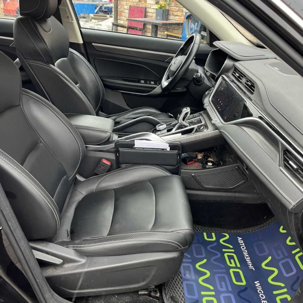 Geely Atlas Pro 2022 г 111385 км - Image 23