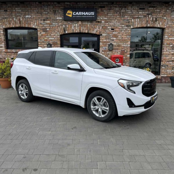 GMC Terrain 2019 г 102867 км