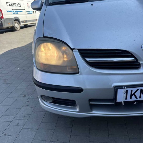 Nissan Almera Tino 2001 г 432660 км - Image 8