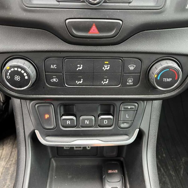 GMC Terrain 2019 г 102867 км - Image 16