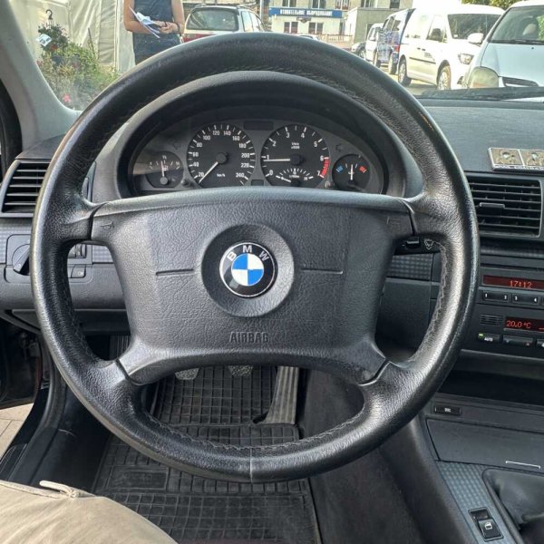 BMW 3 серия 2002 г 326800 км - Image 13