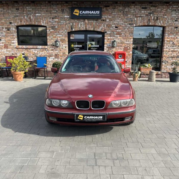 BMW 5 серия 1998 г 284091 км - Image 2