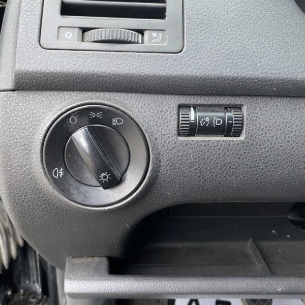 Volkswagen Polo 2008 г 269399 км - Image 9