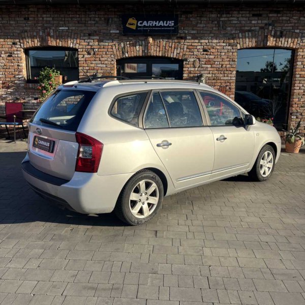 Kia Carens 2006 г 270457 км - Image 6