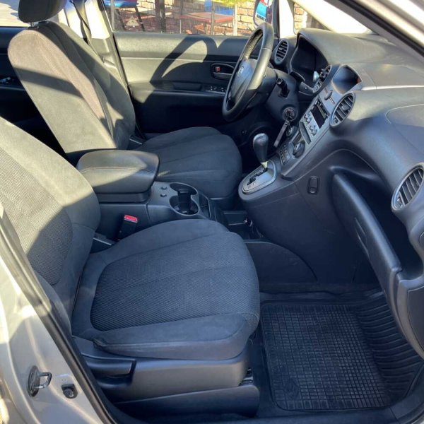 Kia Carens 2006 г 270457 км - Image 20