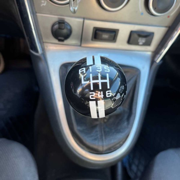Pontiac Vibe 2004 г 418020 км - Image 15