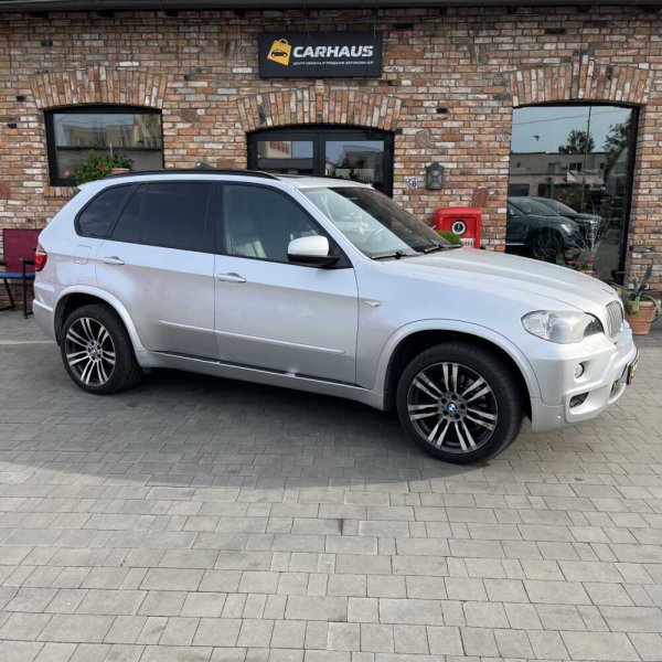 BMW X5 2008 г 345923 км