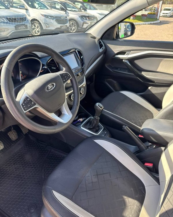Lada (ВАЗ) Vesta I - Image 10