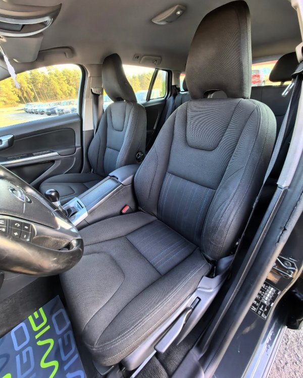 Volvo V60 I - Image 10