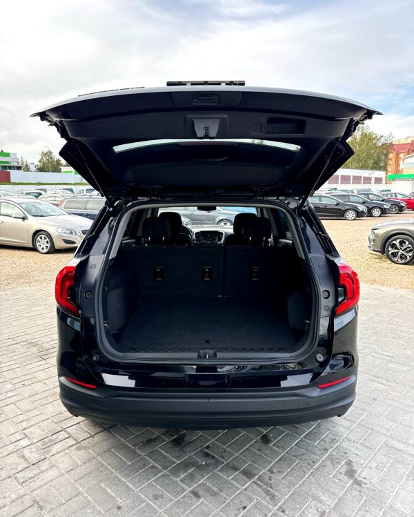 GMC Terrain II - Image 15