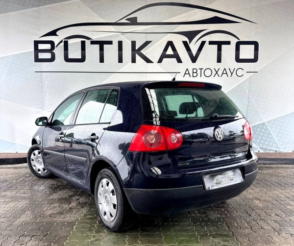 Volkswagen Golf V - Image 5