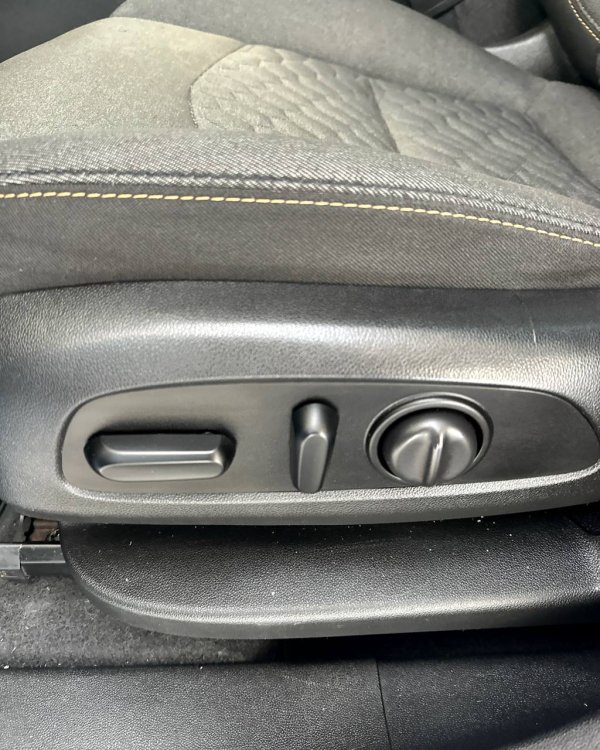 Chevrolet Equinox III - Image 17