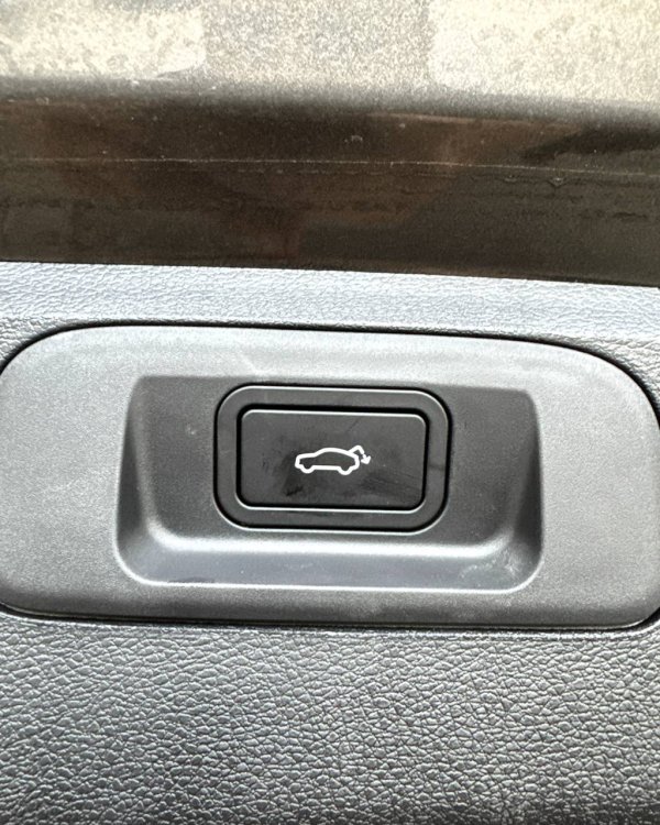 Geely Binyue L I - Image 20