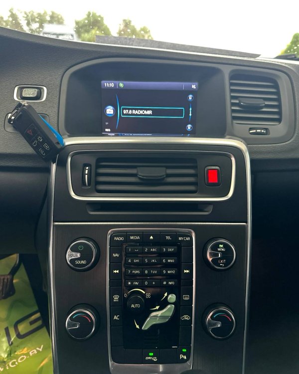 Volvo V60 I - Image 14