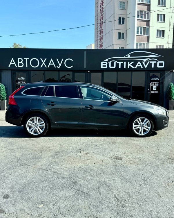 Volvo V60 I - Image 8