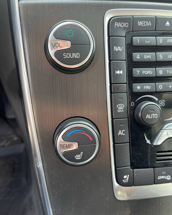 Volvo V60 I - Image 16