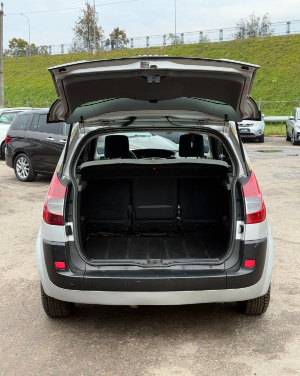 Renault Scenic II · Рестайлинг - Image 16