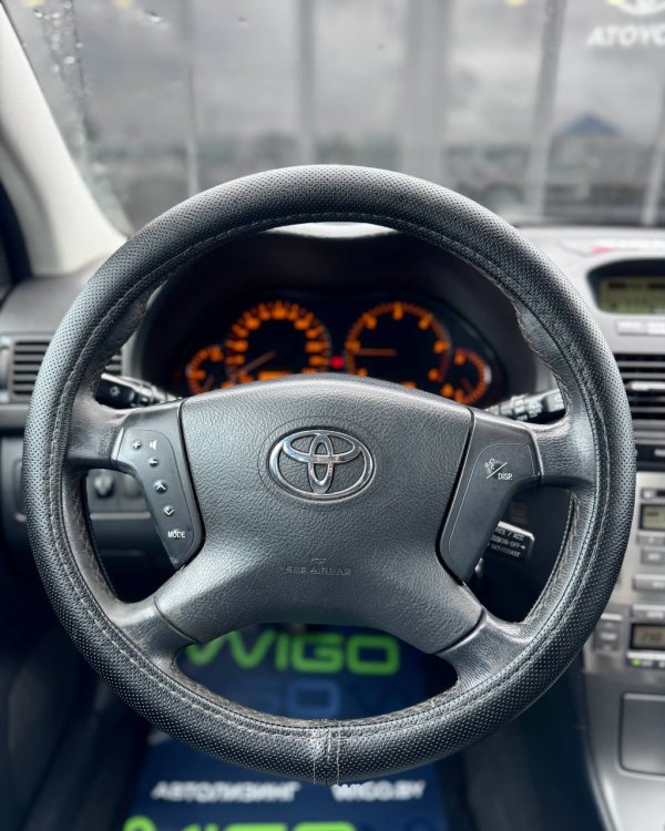 Toyota Avensis II (T250) - Image 15