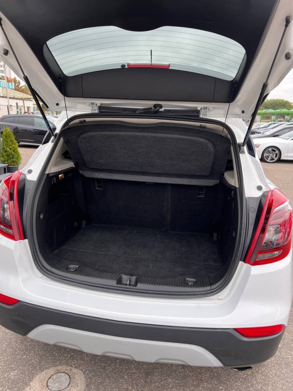 Buick Encore I · Рестайлинг - Image 18