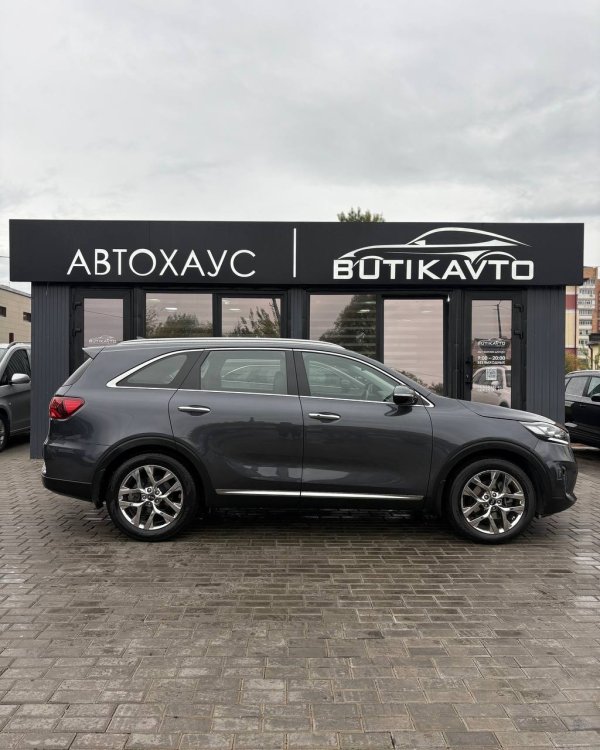 Kia Sorento III · Рестайлинг - Image 18