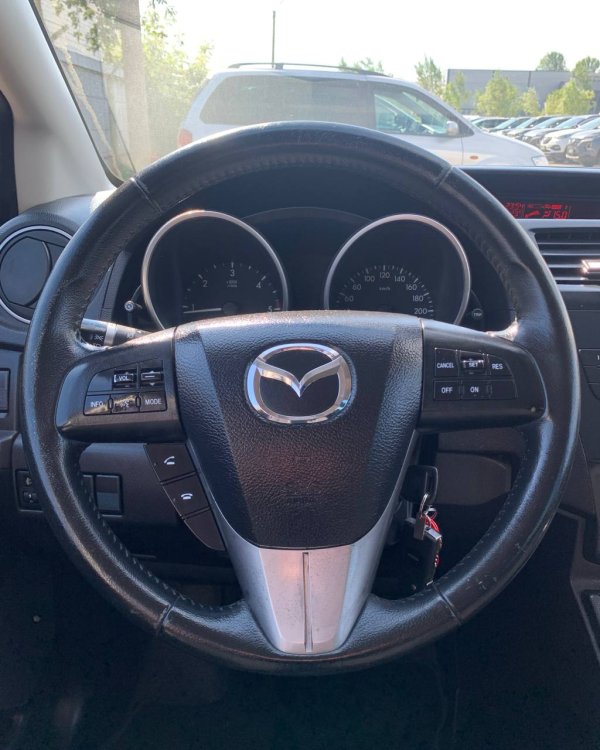 Mazda 5 II - Image 14