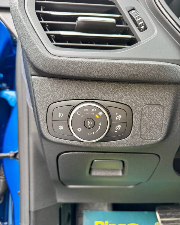 Ford Focus III · Рестайлинг - Image 19