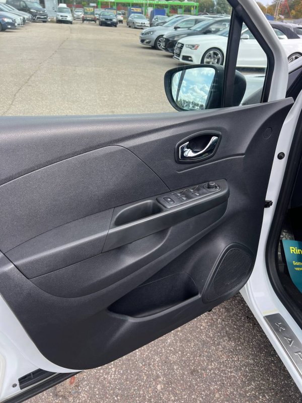 Renault Kaptur I - Image 9