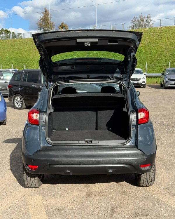 RENAULT CAPTUR - Image 18