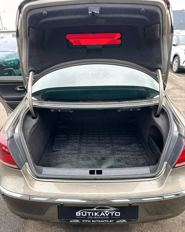 Volkswagen Passat CC I · Рестайлинг - Image 14