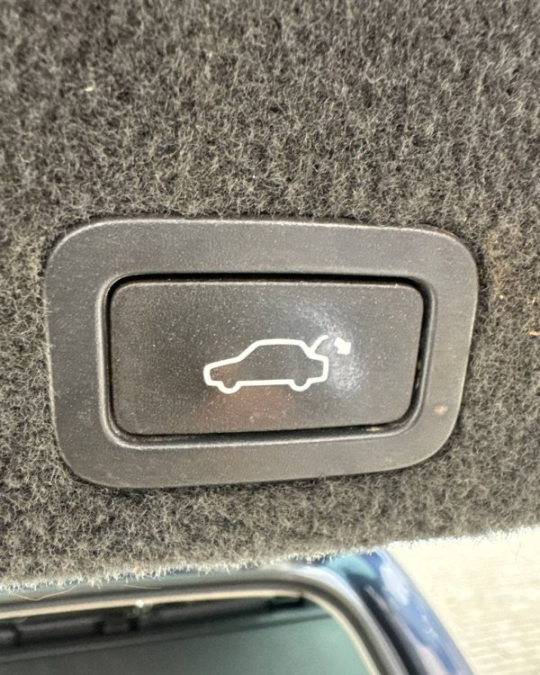 Volvo V70 III - Image 16