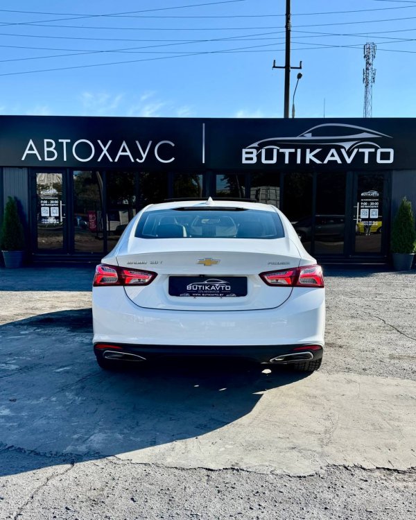 Chevrolet Malibu IX · Рестайлинг - Image 5