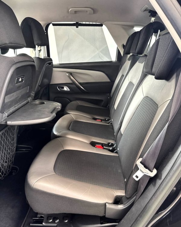 Citroen C4 Picasso II - Image 14
