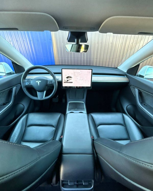 Tesla Model Y I - Image 9