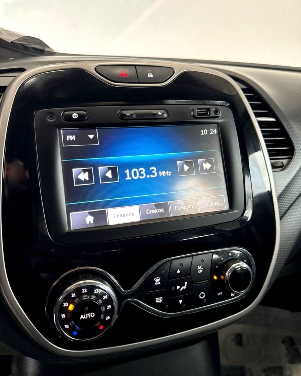 Renault Captur I - Image 12