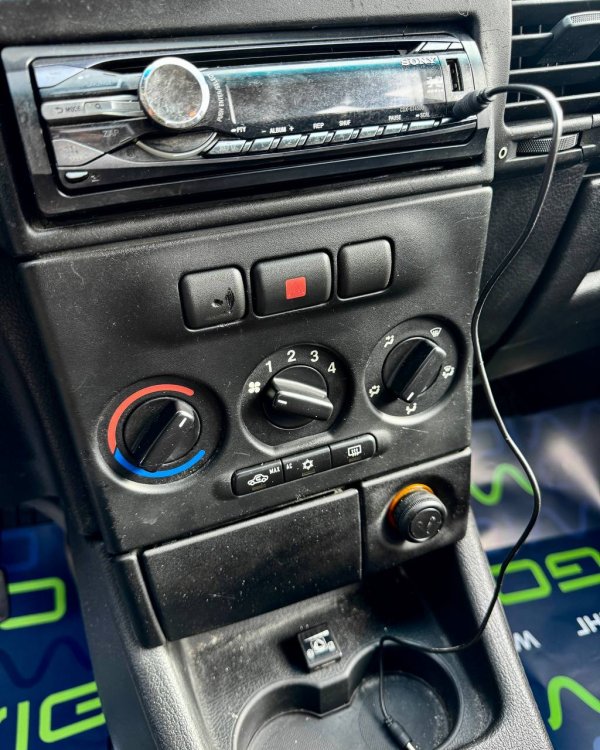 Opel Zafira A - Image 16