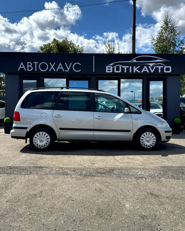Volkswagen Sharan I · Рестайлинг - Image 7