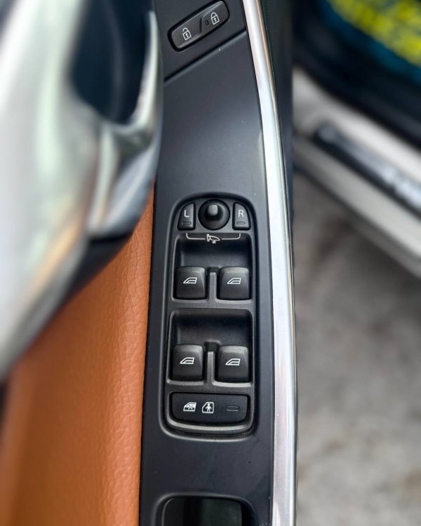 Volvo V60 I - Image 19