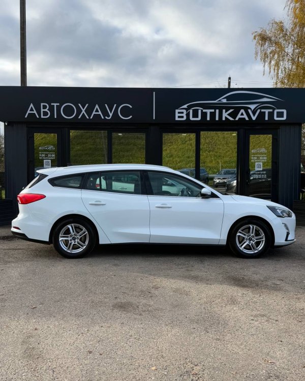 Ford Focus IV - Image 8