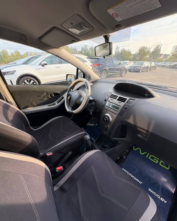 Toyota Yaris II (XP9) · Рестайлинг - Image 10