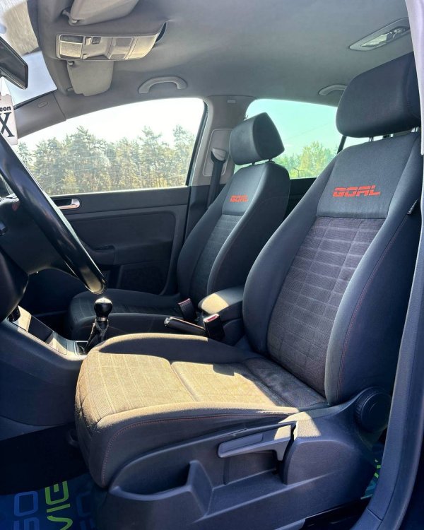 Volkswagen Golf Plus I - Image 12