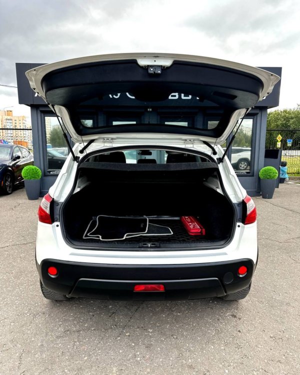 Nissan Qashqai I · Рестайлинг - Image 14