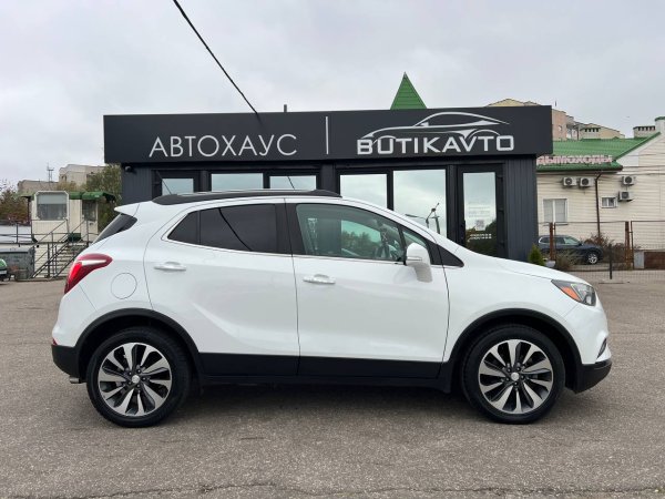 Buick Encore I · Рестайлинг - Image 8