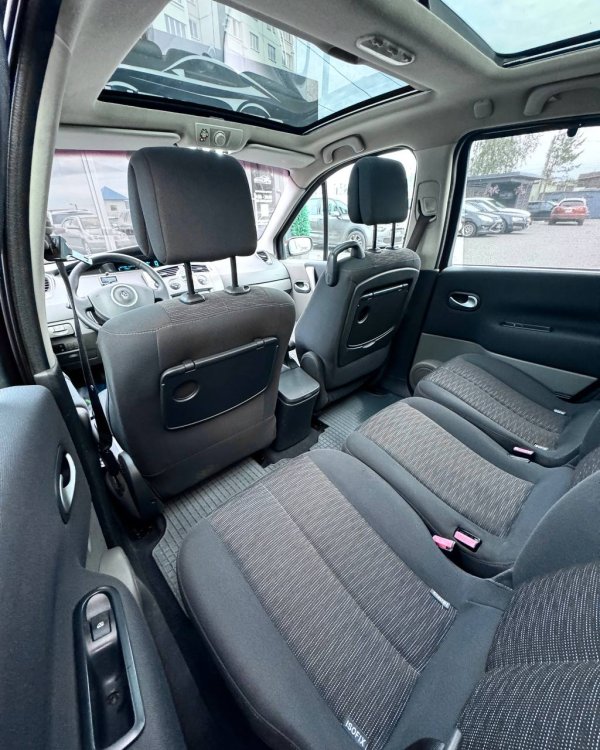 Renault Grand Scenic II · Рестайлинг - Image 11