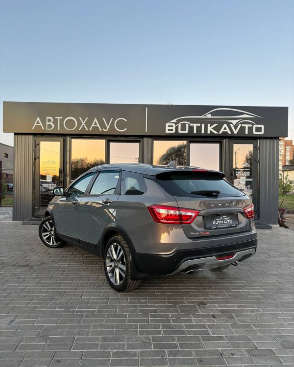 Lada (ВАЗ) Vesta Cross I - Image 4