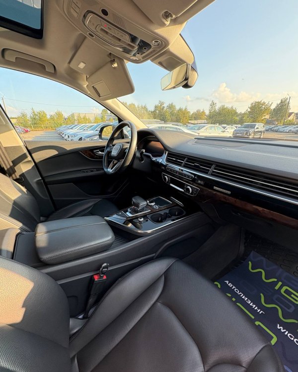 Audi Q7 4M - Image 10