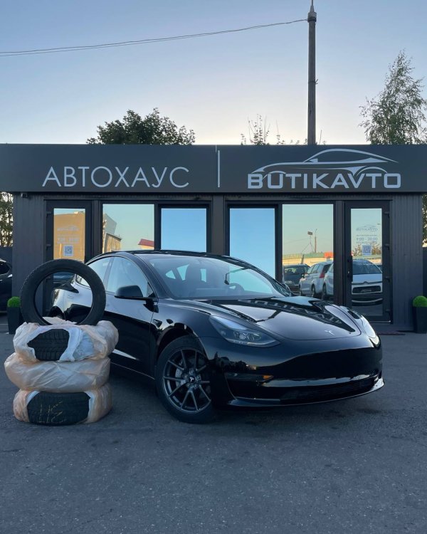 Tesla Model 3 I · Рестайлинг