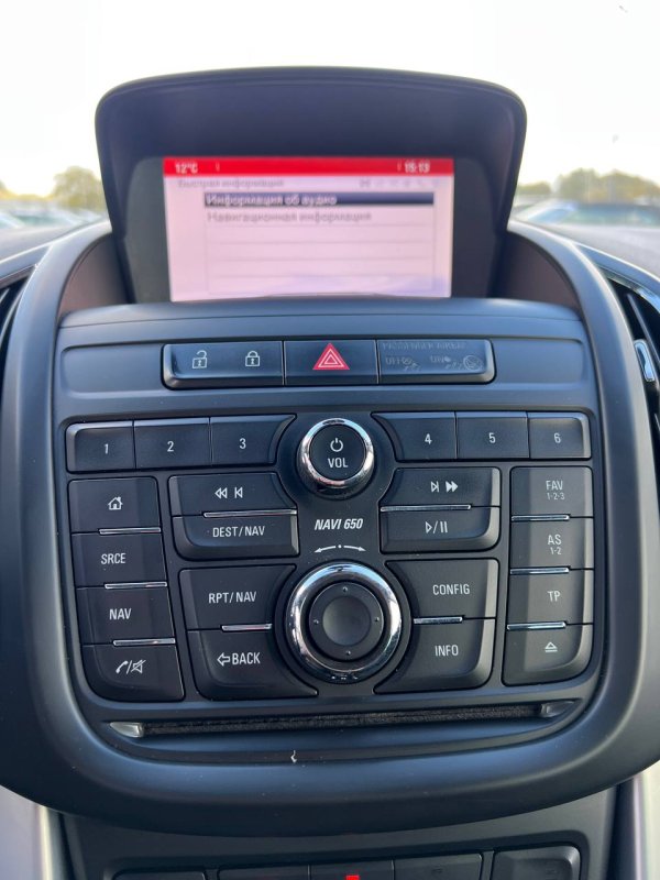 Opel Zafira C - Image 13